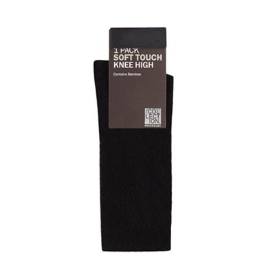 Black textured diamond knee high socks